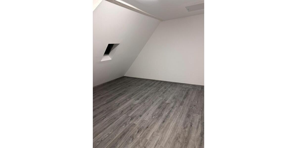 Wohnung zu vermieten 5 zimmer