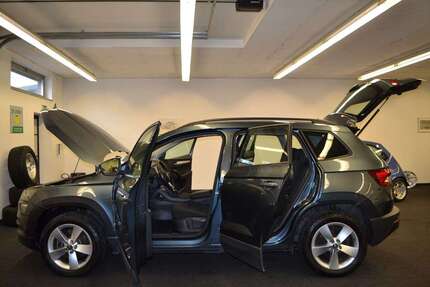 Skoda Karoq 64.000 km 17.990 &euro; Mülheim-Speldorf 45478