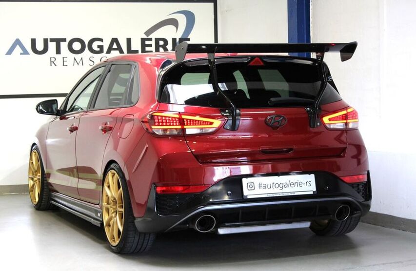 i30