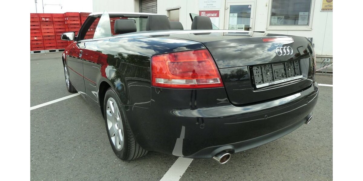 Audi A4 Cabrio 1.8 T Leder E-dach Navi kl. Mängel 161.000 km 3.900 &euro; Ratingen 40885