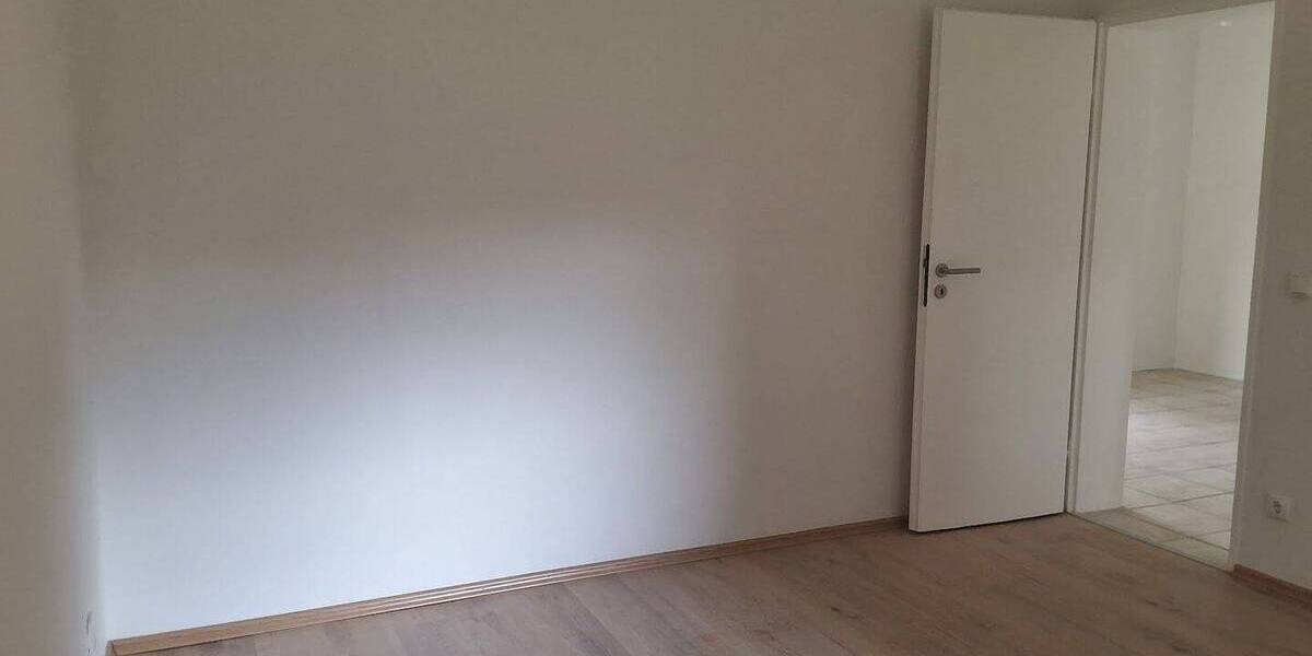 Etagenwohnung Gladbeck Butendorf - 3 Zimmer, 80 m&sup2;, 590&euro; | Angebot:26778210