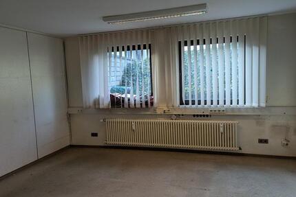 Büro ca. 25 qm mit WC zu vermieten zimmer