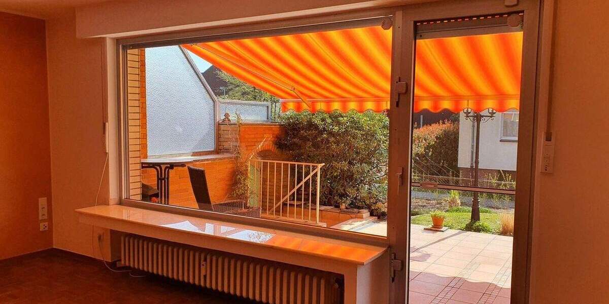 Etagenwohnung Duisburg Rahm - 4 Zimmer, 130 m&sup2;, 1.800&euro; | Angebot:25854102