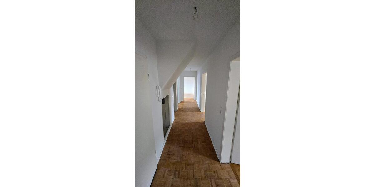 4-Zimmer-Wohnung in begehrter, zentraler Lage von Wuppertal zimmer