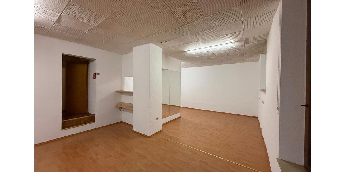Gewerbeobjekt Essen Stadtbezirk III - 700&euro; | Angebot:26439366