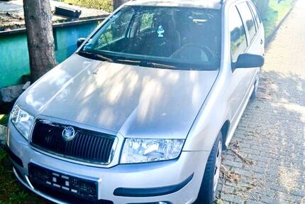 Skoda Fabia 295.189 km 800 &euro; Wuppertal 42389