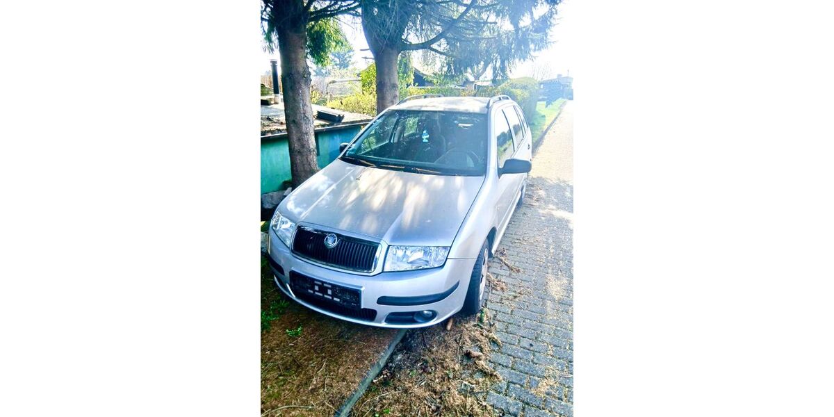 Skoda Fabia 295.189 km 800 &euro; Wuppertal 42389