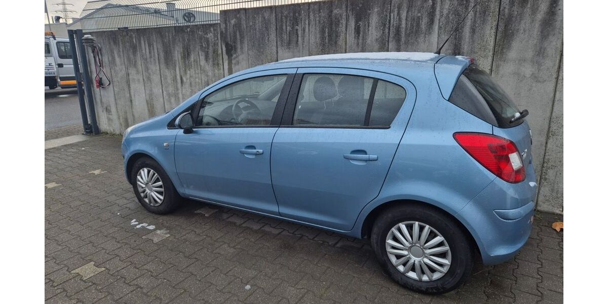 Opel Corsa 80.000 km 4.999 &euro; Mülheim an der Ruhr 45475