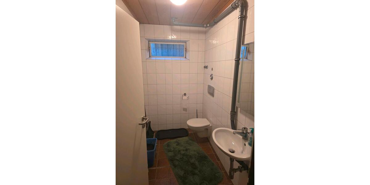 Reihenhaus Essen Stadtbezirk VI - 7 Zimmer, 220 m&sup2;, 650.000&euro; | Angebot:26339815