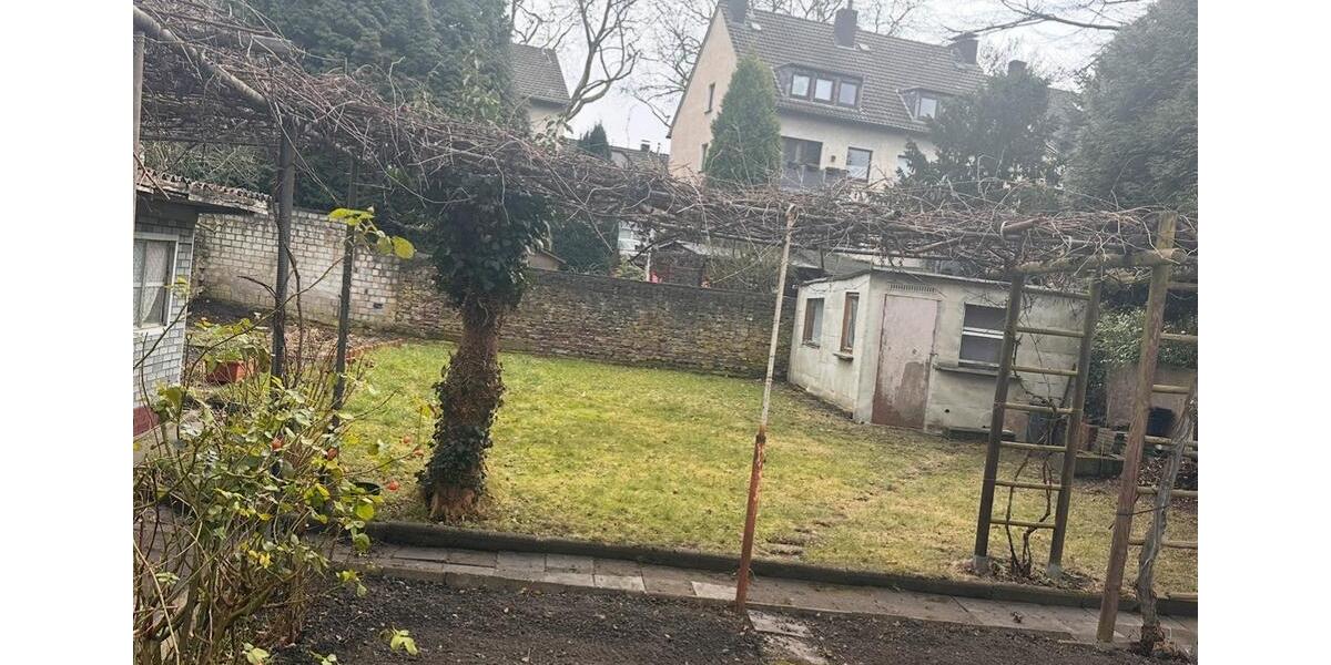 Mehrfamilienhaus, Wohnhaus Essen Stadtbezirk IV - 50 Zimmer, 320 m&sup2;, 299.000&euro; | Angebot:26711806