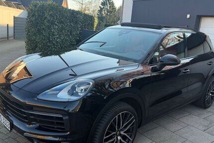 Porsche Cayenne 85.000 km 49.999 &euro; Essen 45355