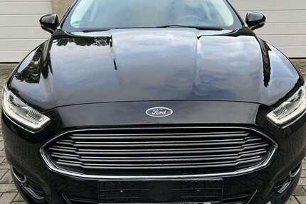 Ford Mondeo 98.000 km 11.500 € Essen 45145