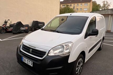 Peugeot Partner 135.000 km 6.700 &euro; Schwelm 58332