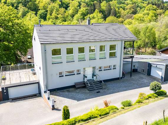 Haus zum Kaufen in Wuppertal 1.190.000 € 360 m²