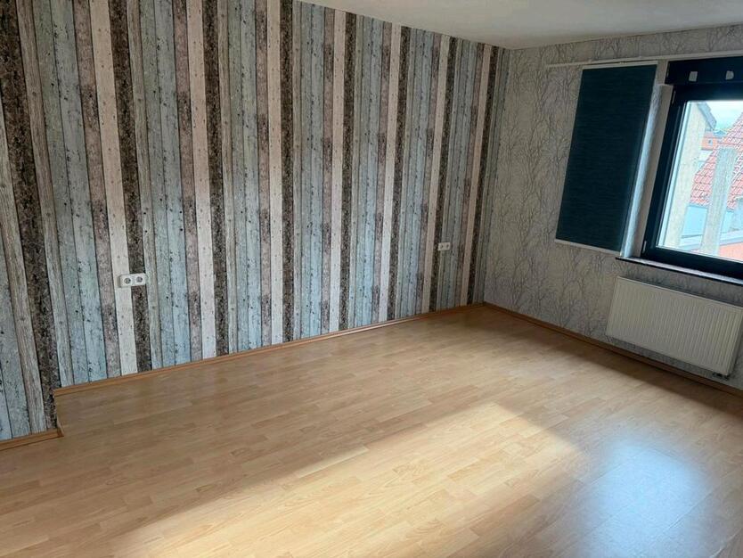 Provisionsfrei Wohnhaus mit Gewerbeeinheit