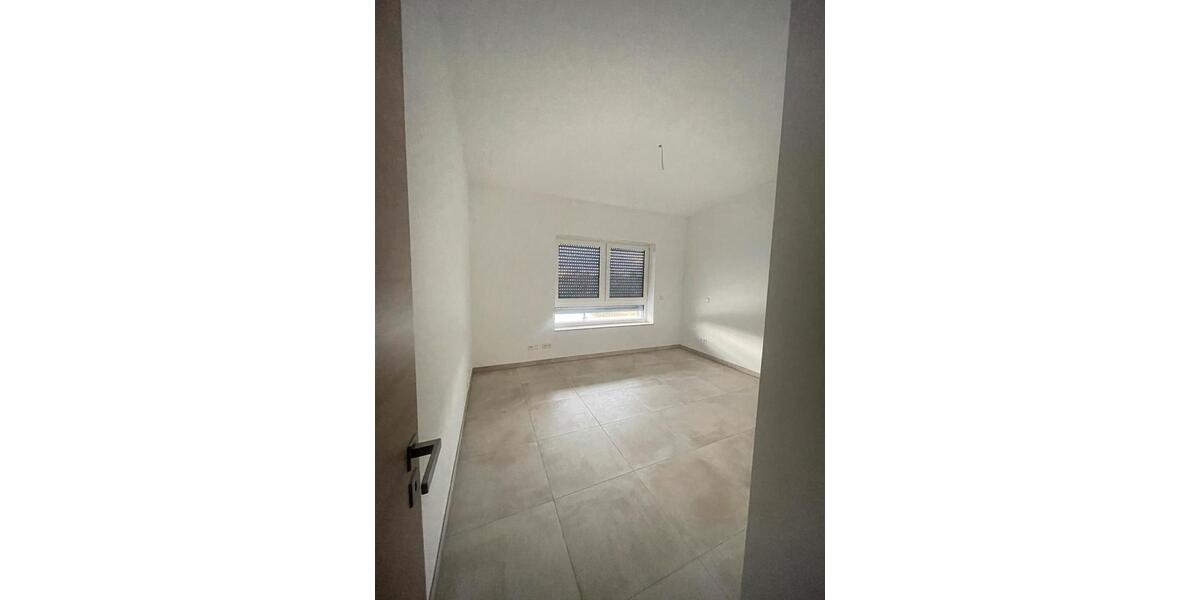 Einfamilienhaus Wülfrath - 4 Zimmer, 125 m&sup2;, 2.350&euro; | Angebot:24492432