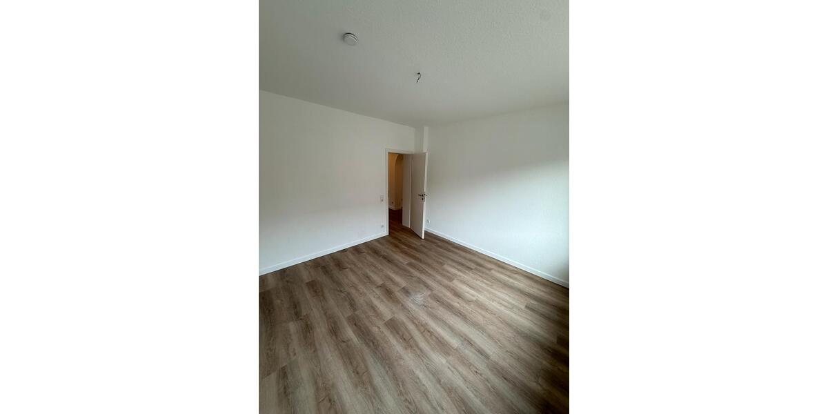 Erdgeschoßwohnung Bottrop Ebel - 5 Zimmer, 135 m&sup2;, 1.790&euro; | Angebot:25898932