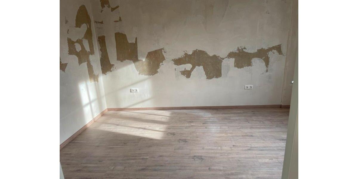 Sanierte 3-Zimmer-Wohnung im Dachgeschoss 3 zimmer