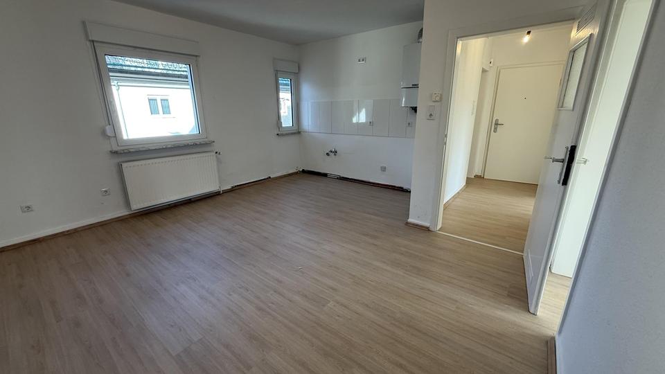 Erstbezug: 2,5-Zimmer-Wohnung (ca. 59 m²) mit neuem Tageslichtbad & 3-fach Verglasung 2.5 zimmer