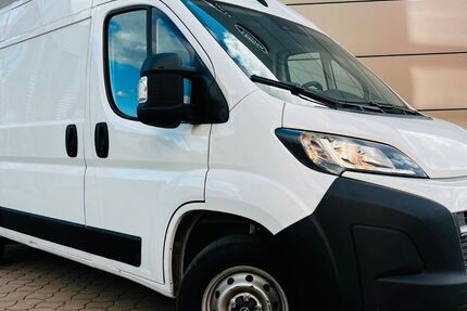 Opel Movano 30.000 km 26.775 &euro; Bottrop 46242
