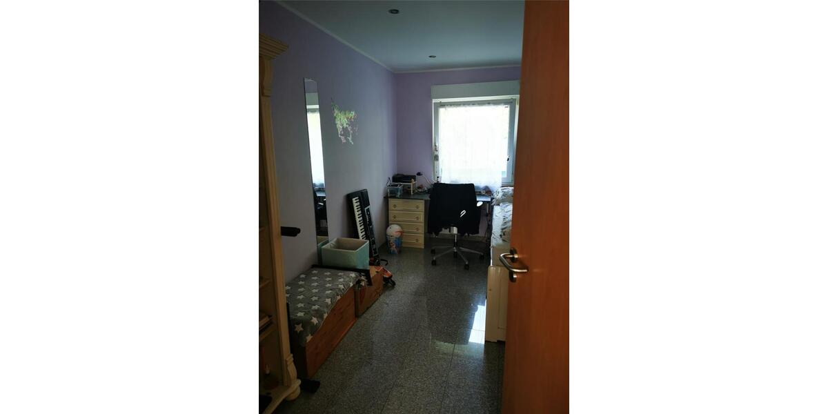 Hochparterre Dortmund Huckarde - 5 Zimmer, 110 m&sup2;, 1.350&euro; | Angebot:25106549