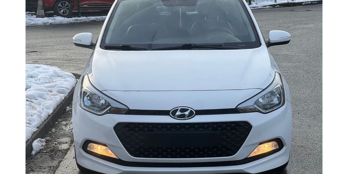 Hyundai i20 197.592 km 4.999 &euro; Essen 45276