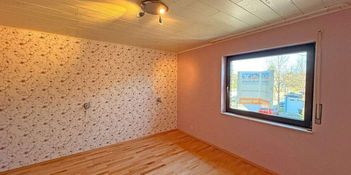 Etagenwohnung Dinslaken Bruch - 4 Zimmer, 115 m&sup2;, 259.000&euro; | Angebot:24622094