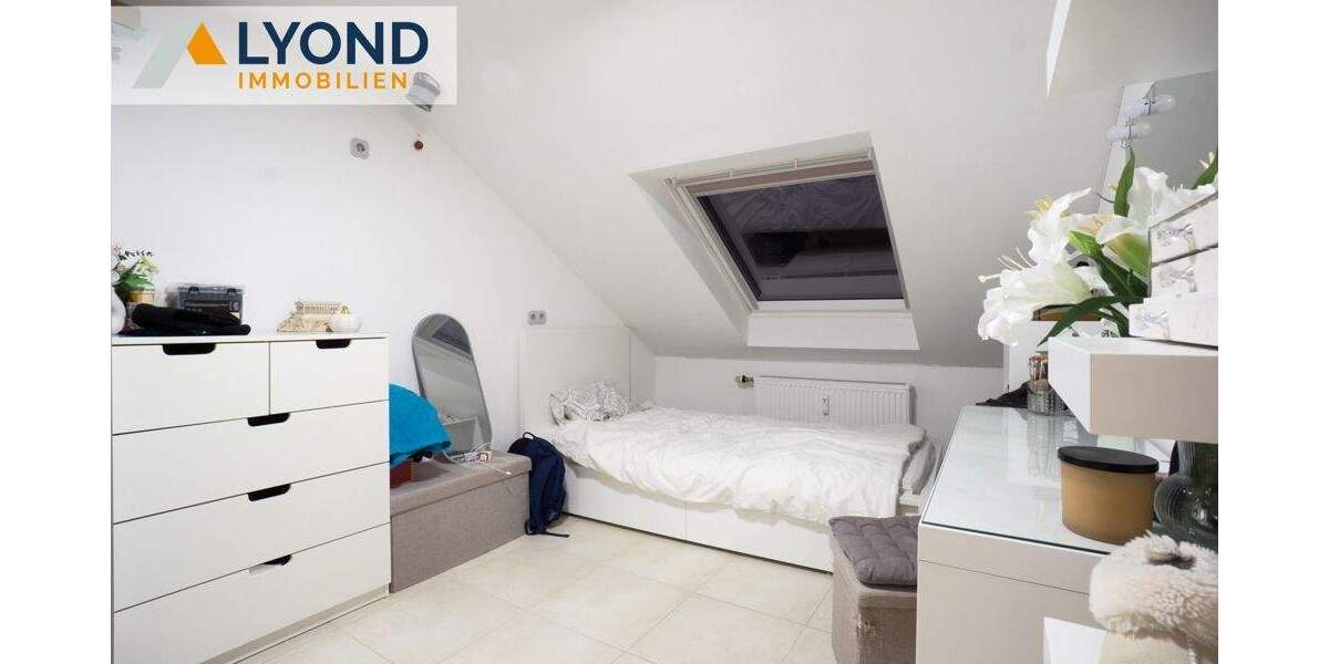 Etagenwohnung Moers Repelen - 4 Zimmer, 90 m&sup2;, 145.000&euro; | Angebot:25067353