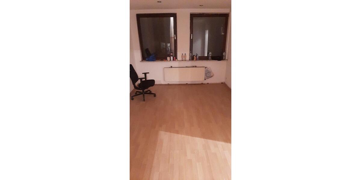 Etagenwohnung Duisburg Mittelmeiderich - 3 Zimmer, 55 m&sup2;, 600&euro; | Angebot:25830190