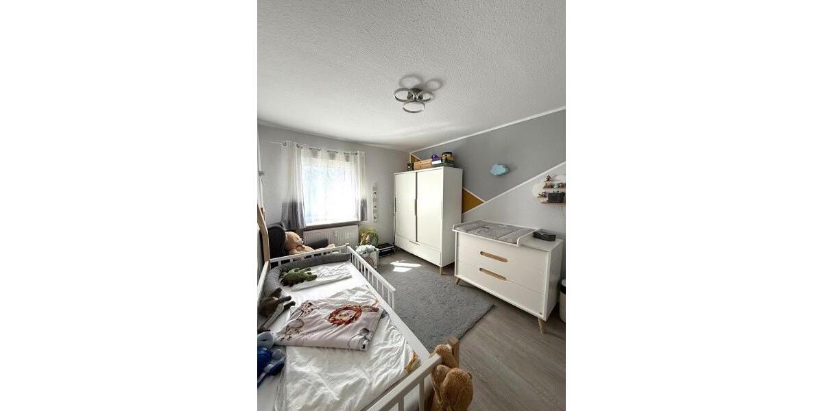 Etagenwohnung Wuppertal Gemarkung Nächstebreck - 4 Zimmer, 86 m&sup2;, 816&euro; | Angebot:26425499