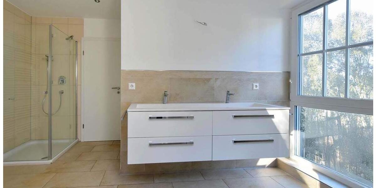 Einfamilienhaus Ratingen Hösel - 7 Zimmer, 202 m&sup2;, 1.250.000&euro; | Angebot:25600939