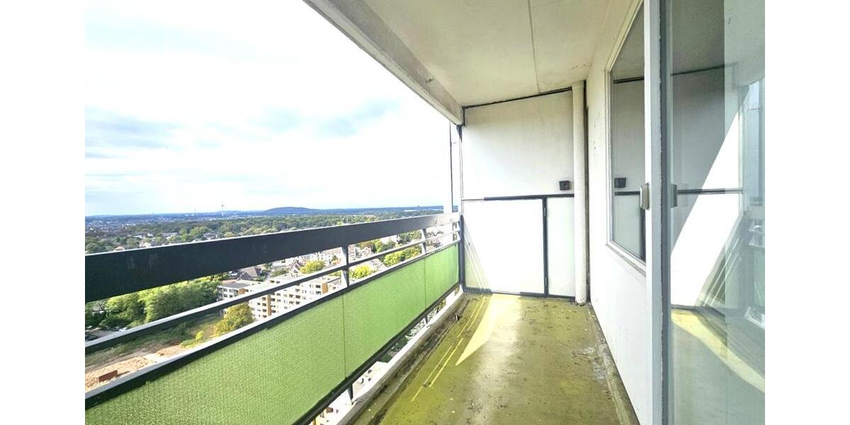 2,5-Zimmer-Wohnung mit Balkon und Fernwärme – Hoch hinaus über Duisburg! 2 zimmer