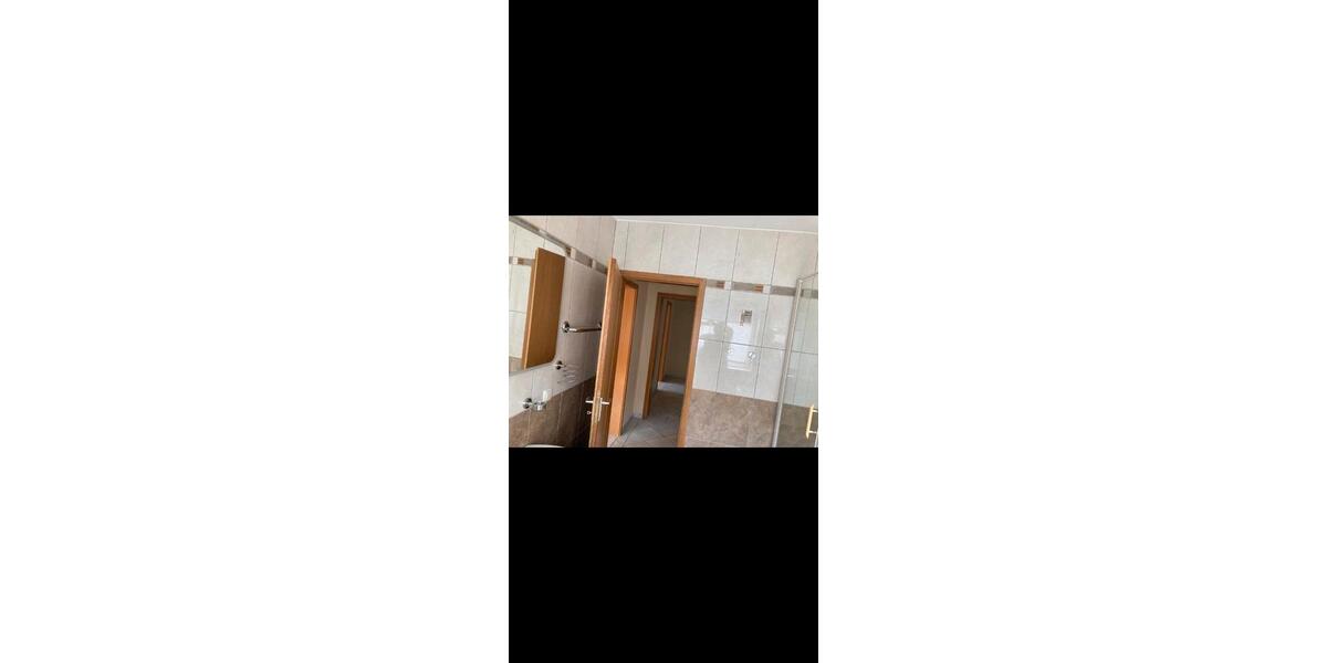 Erdgeschoßwohnung Mülheim an der Ruhr Menden-Holthausen - 3 Zimmer, 85 m&sup2;, 320.000&euro; | Angebot:27441717