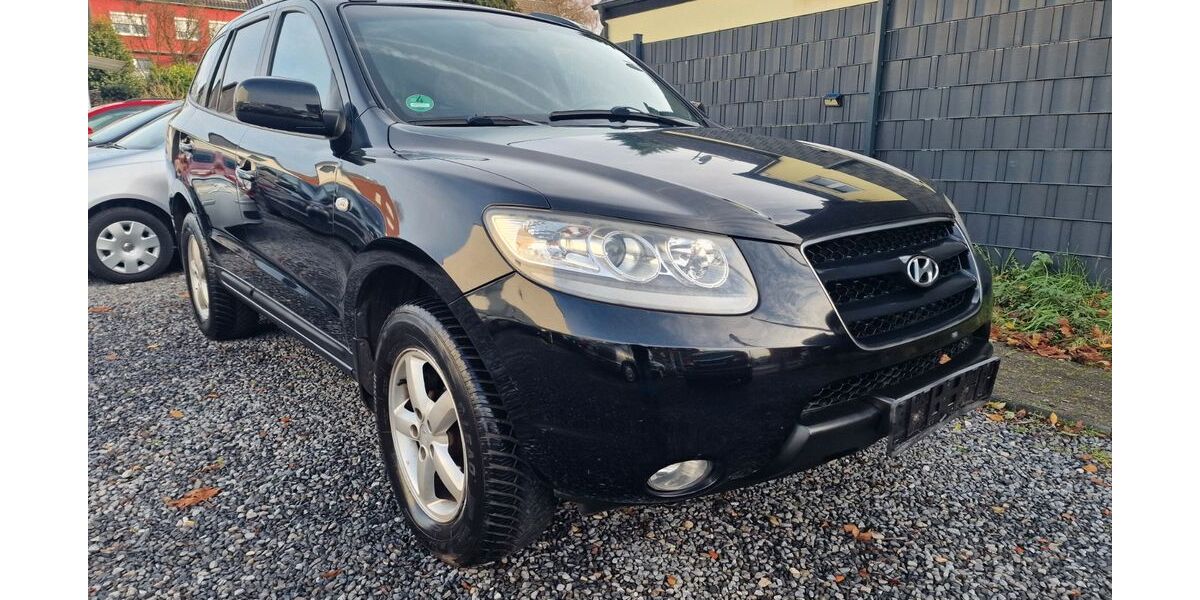 Hyundai SANTA FE 266.000 km 2.490 &euro; Oberhausen 46145