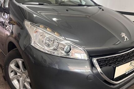 Peugeot 208 85.000 km 5.900 &euro; ESSEN 45326