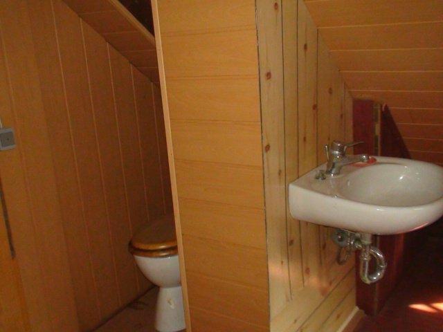 Dachgeschoßwohnung Oberhausen - 3 Zimmer, 70 m&sup2;, 120.000&euro; | Angebot:26945409