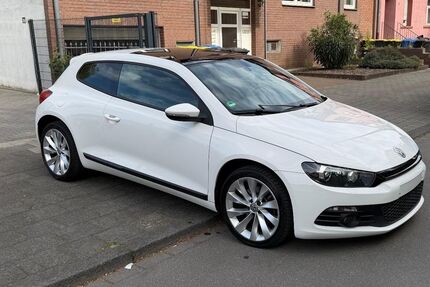 VW Scirocco 173.000 km 9.380 &euro; Duisburg 47226