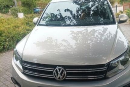 VW Tiguan 60.000 km 10.990 &euro; Wuppertal 42111