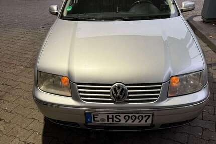 VW Bora 160.000 km 3.199 € Essen 45307