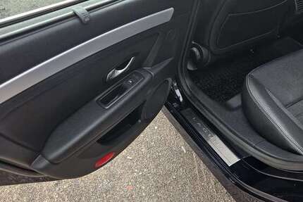 Renault Laguna 84.900 km 6.400 € Solingen 42655