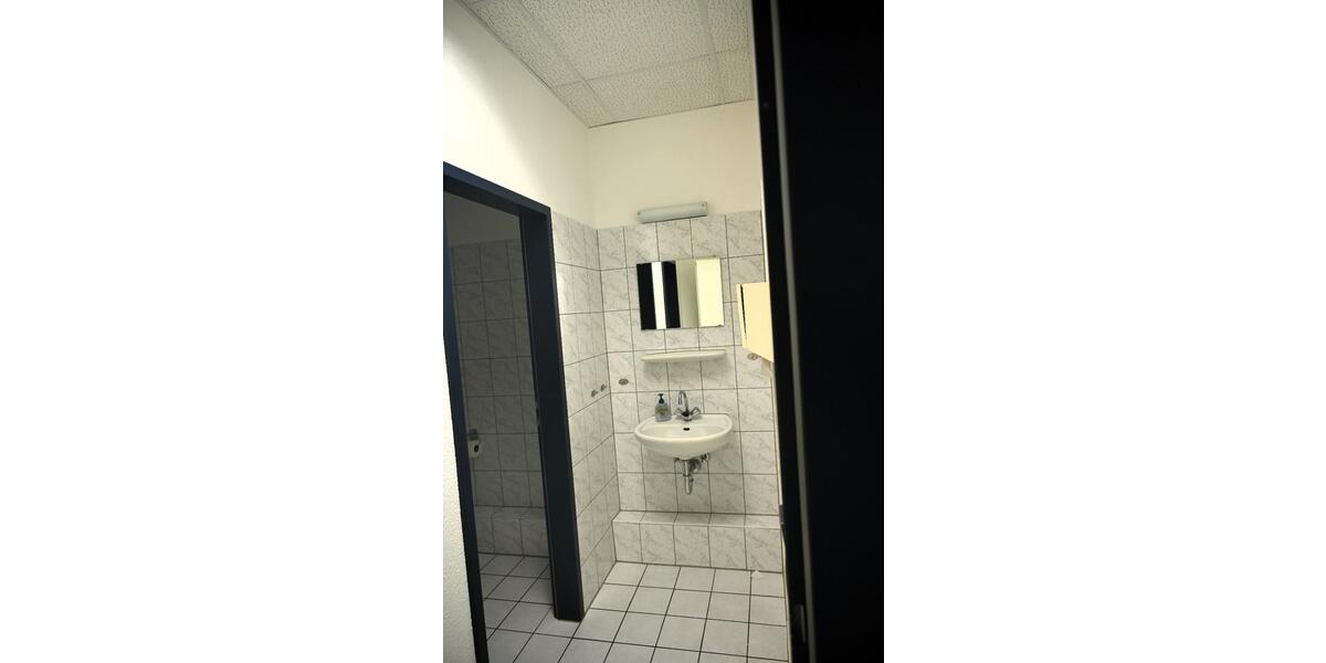 Bürofläche | 175 m² | M2 Gewerbegebiet zimmer