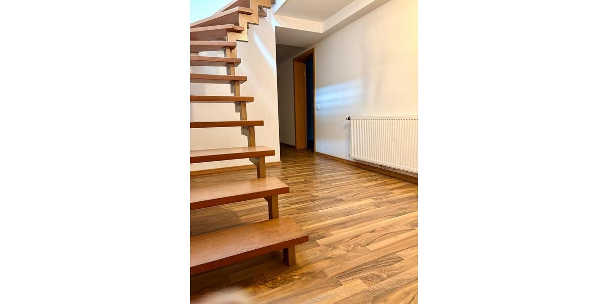Bungalow Moers Rheinkamp - 5 Zimmer, 150 m&sup2;, 520.000&euro; | Angebot:27119498