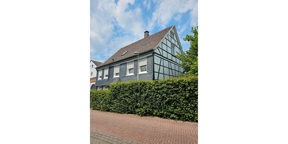 Mehrfamilienhaus, Wohnhaus Schwelm - 6 Zimmer, 238 m&sup2;, 326.000&euro; | Angebot:26766465