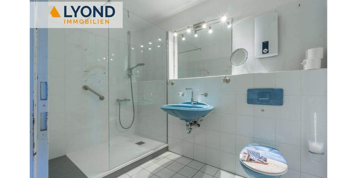 Etagenwohnung Moers Schwafheim - 2 Zimmer, 71 m&sup2;, 220.000&euro; | Angebot:24112651