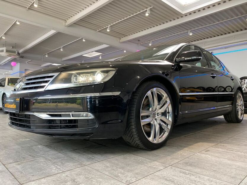 VW Phaeton 235.000 km 9.990 € Datteln 45711