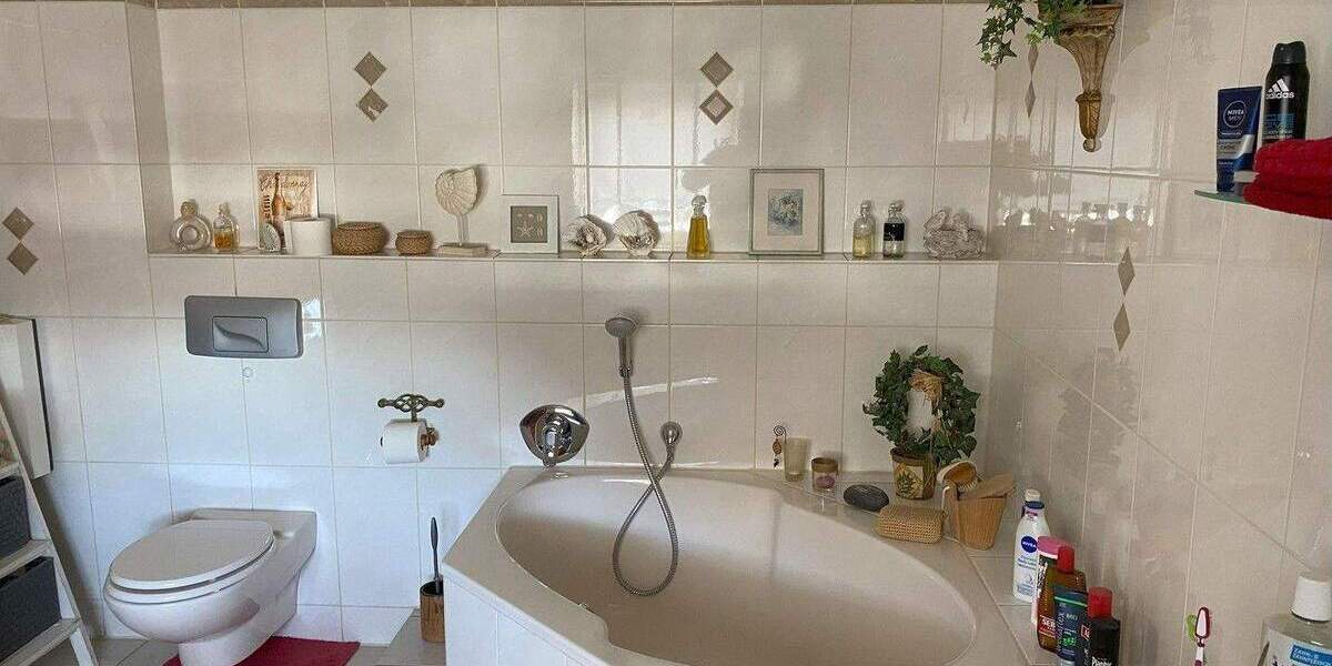 Gepflegtes Zweifamilienhaus in Essen-Kupferdreh 6 zimmer