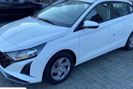 Hyundai i20 2.858 km 19.590 &euro; Hattingen 45525