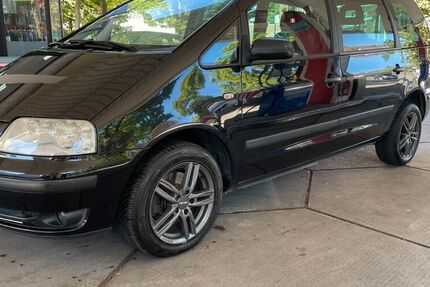 VW Sharan