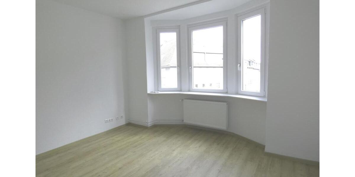 Etagenwohnung Essen Stadtbezirk III - 3 Zimmer, 80 m&sup2;, 825&euro; | Angebot:26674869