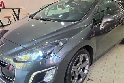 Peugeot 308 109.000 km 6.590 &euro; Recklinghausen 45661